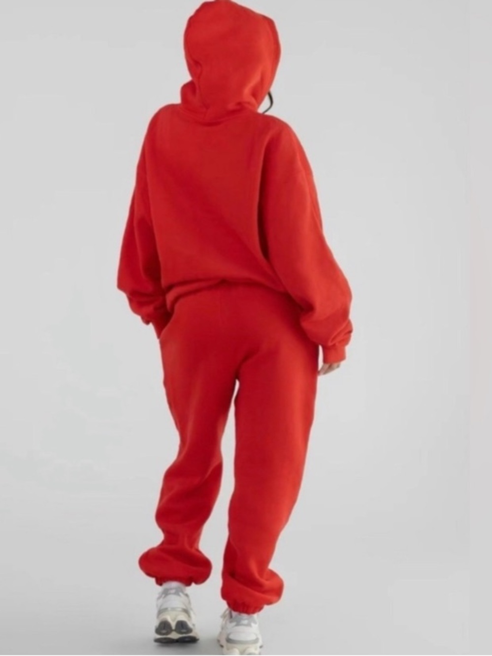 Comfrt Crimson Red Sweatsuit Set Hoodie Sweatpants Size M NWOT TikTok Viral - Picture 4 of 6